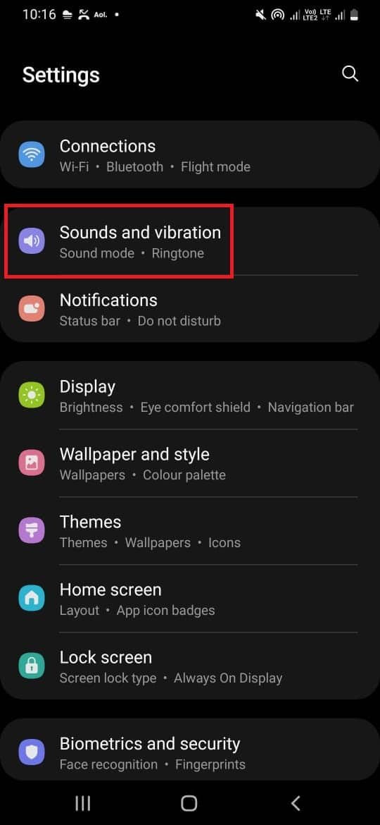 sélectionnez Sons et vibration.  Comment modifier les sons de notification pour diverses applications sur Samsung